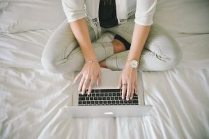 How to start a common app essay